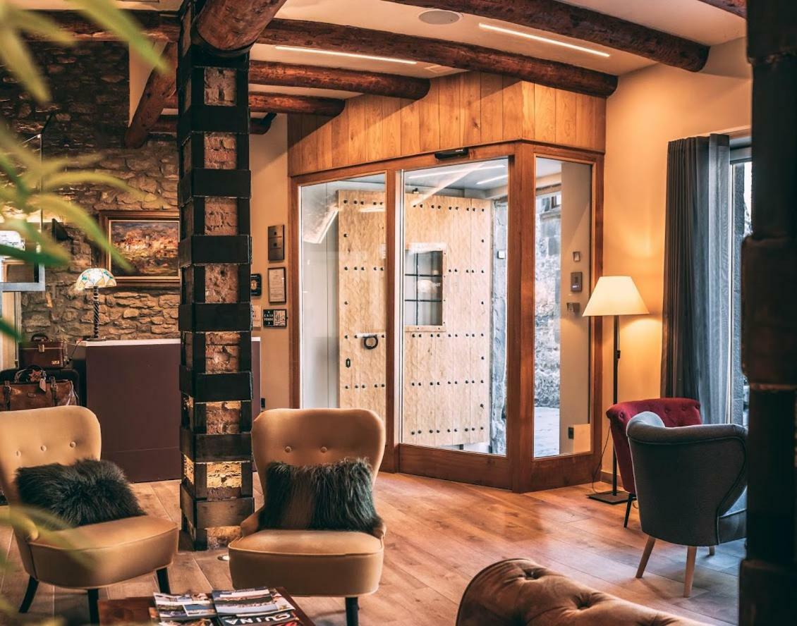 Hotel Hostal Estrella Rupit i Pruit Extérieur photo