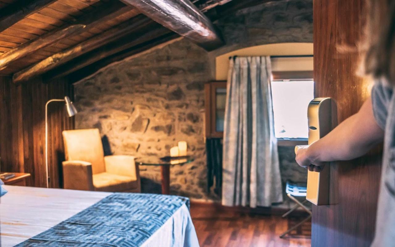 Hotel Hostal Estrella Rupit i Pruit Extérieur photo
